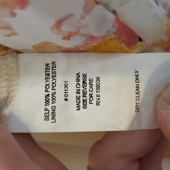 Birdy Grey Michelle Dress Size Sm Chiffon Pressed Floral Ruffle Sleeve Side Slit - Picture 12 of 16